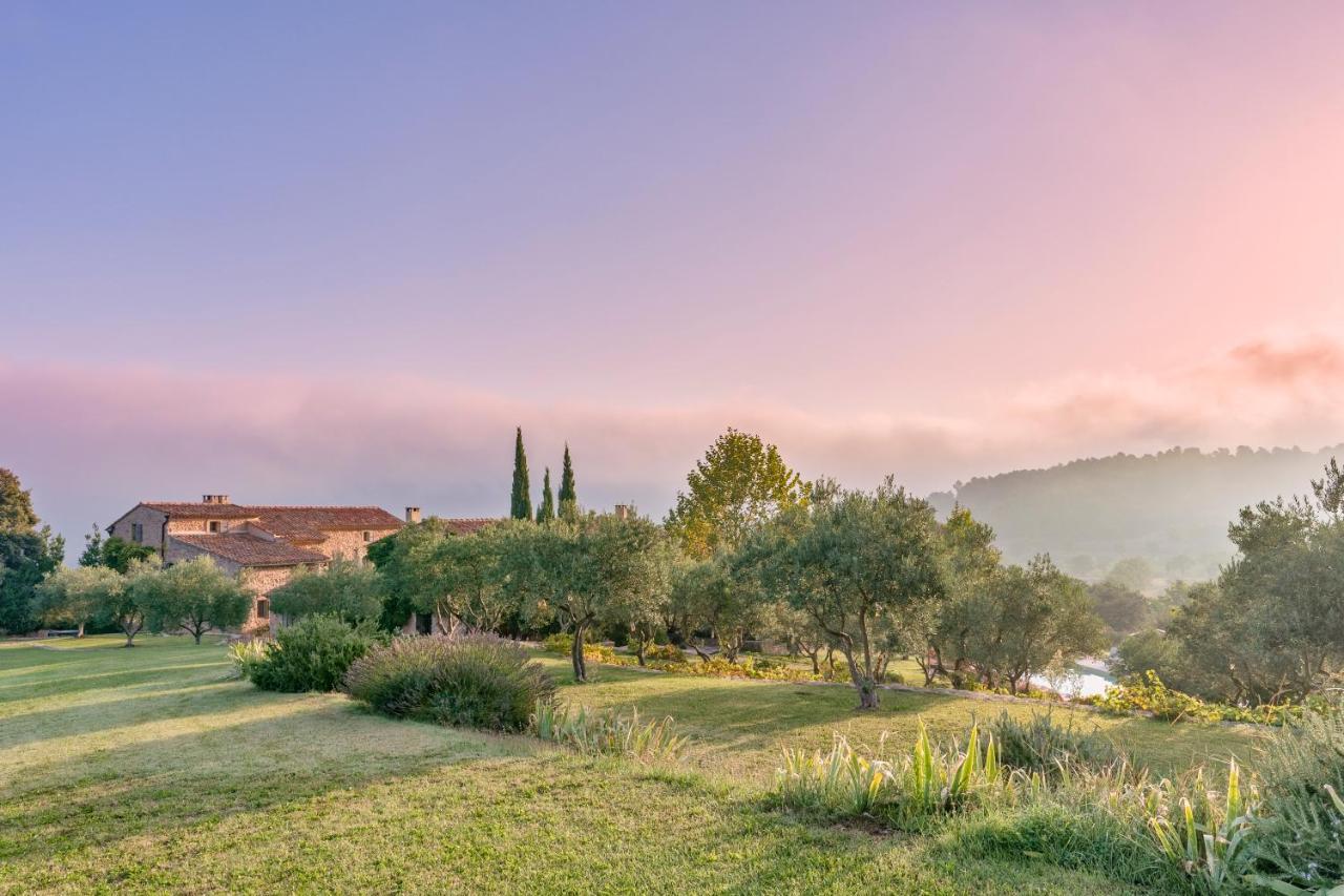 Вилла Domaine De Puybernier Jouques Экстерьер фото