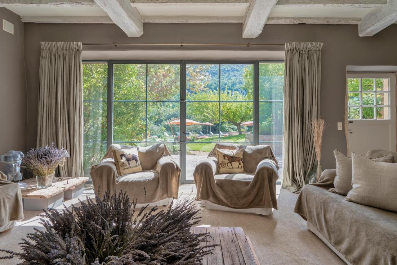 Вилла Domaine De Puybernier Jouques Экстерьер фото